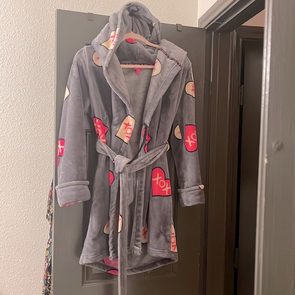 Betsey Johnson size plush x small hoodie bath robe